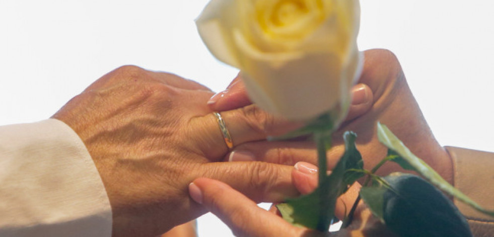 Aumentan un 16,3% los matrimonios ante notario registrados en España