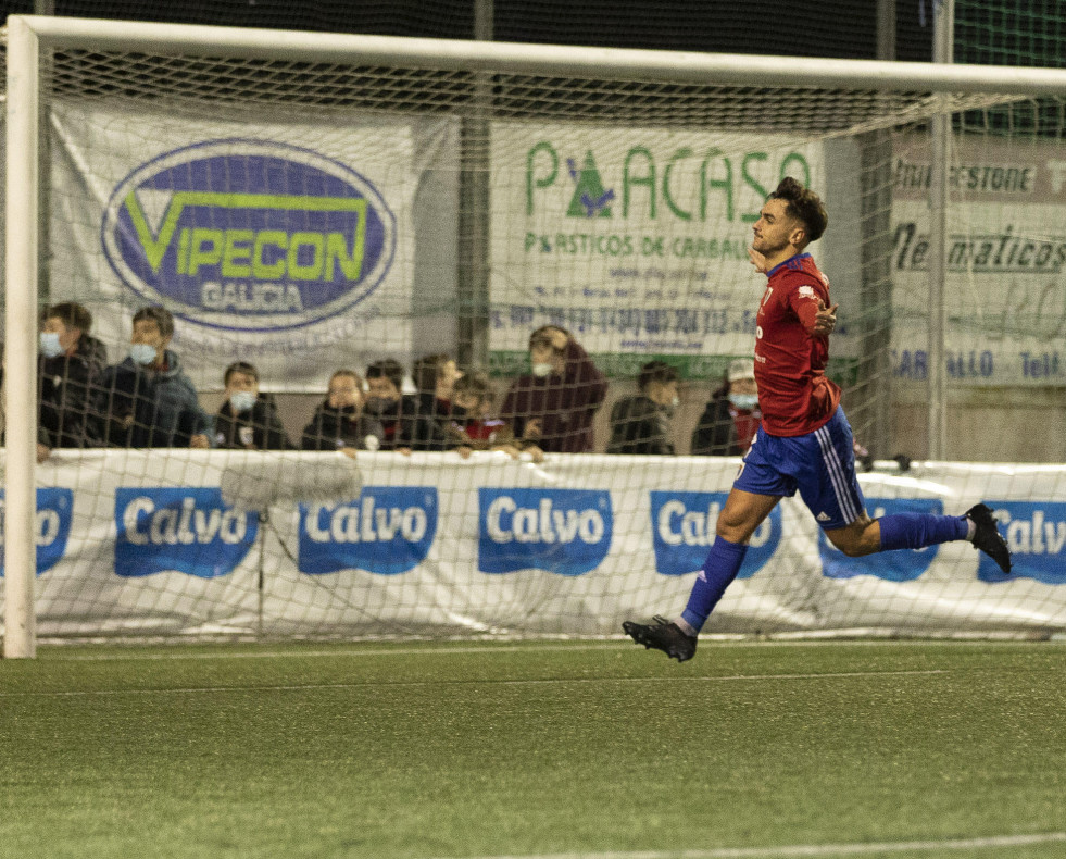 El Bergan gana 3 2 al Compostela en As Eiroas @Raúl López (11)