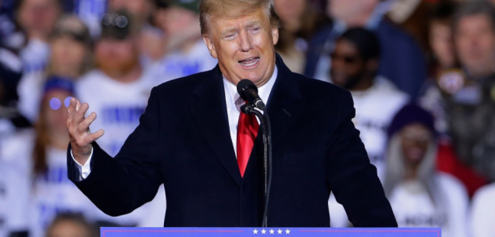 La fiscalía pide que se imponga silencio a Trump antes del inicio del juicio en caso penal