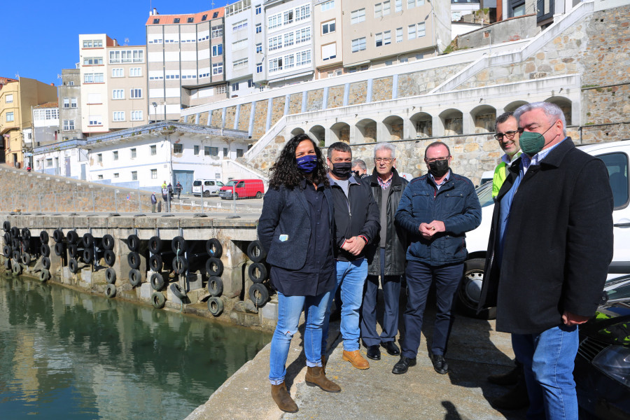 Abre al tráfico el puente de acceso al puerto de Malpica