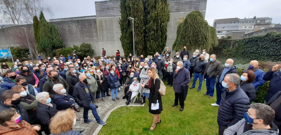 Afectados por la subida de la luz crean una plataforma en A Laracha