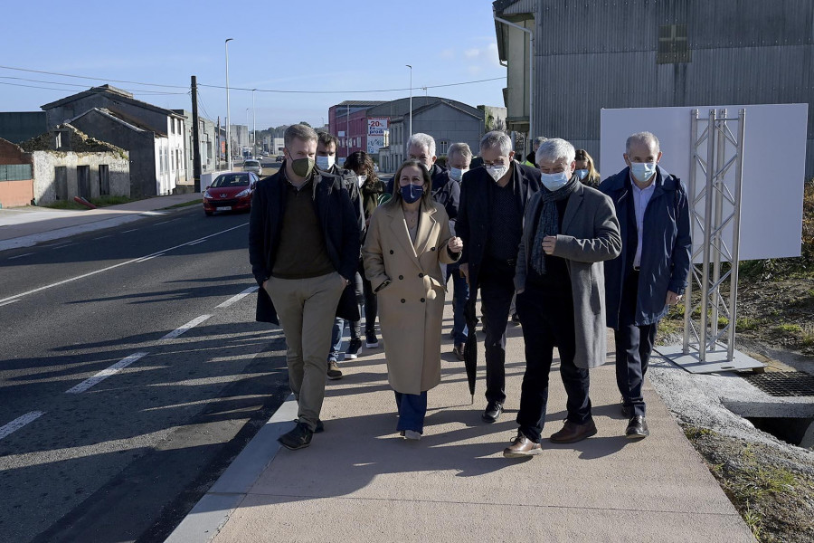 El PP de Carballo urge por el mantenimiento de las aceras de la avenida de Fisterra