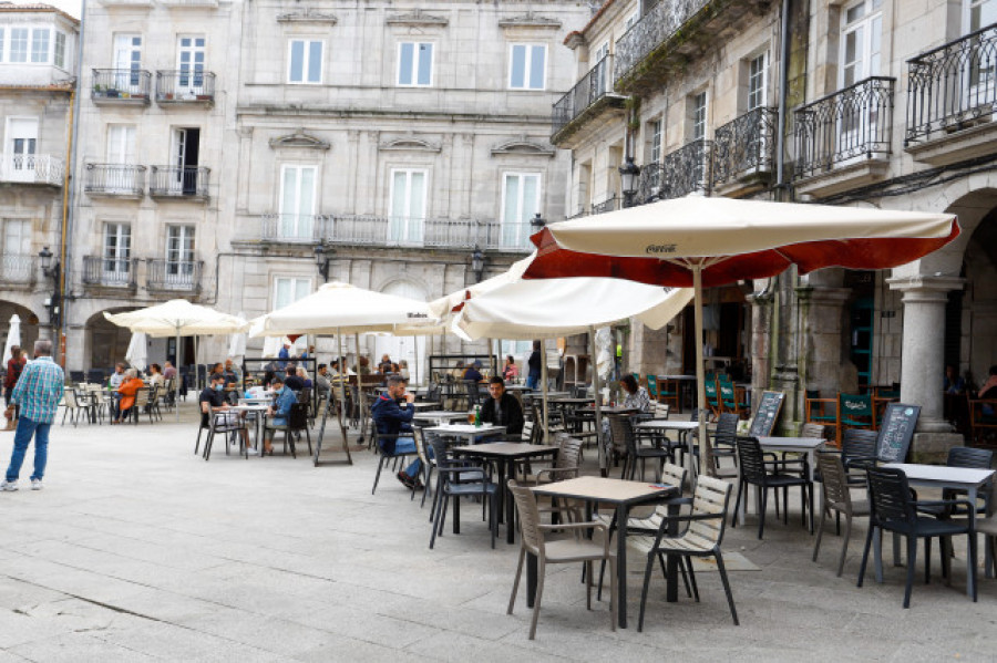 Galicia apenas aumenta los contagiados por coronavirus en la última semana