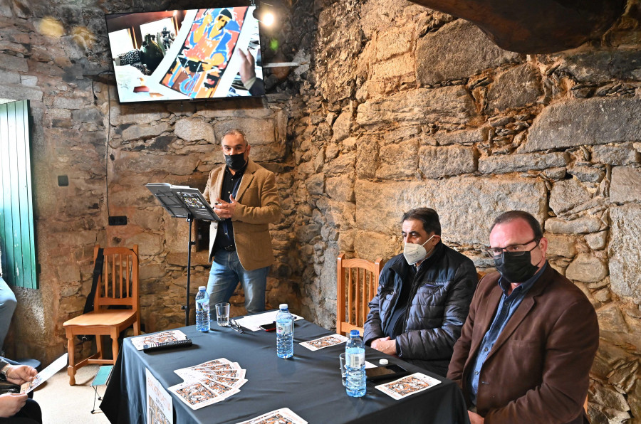 El Ecomuseo de Buño reabre tras su remodelación con una exposición de Xosé Vizoso