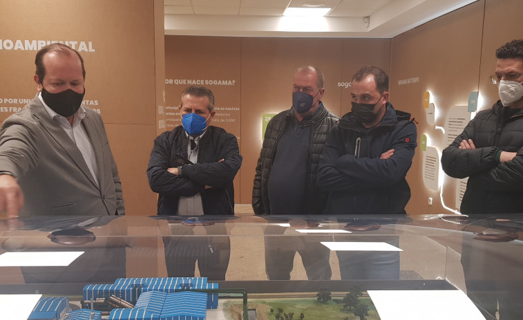 Visita de la Diputación de Ourense a Sogama