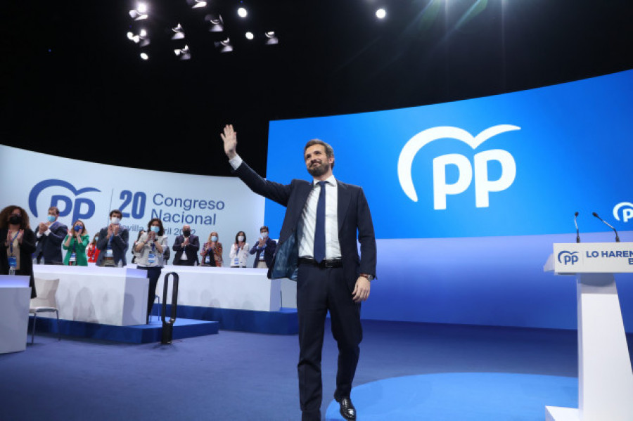 Los dirigentes y barones del PP agradecen a Casado su labor tras su despedida