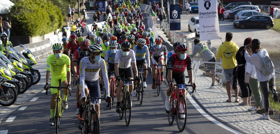 Gran Fondo Ézaro encara una nueva edición con 142 km y doble paso por el muro