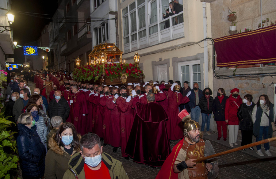 La Semana Santa de la comarca recupera su espectacularidad