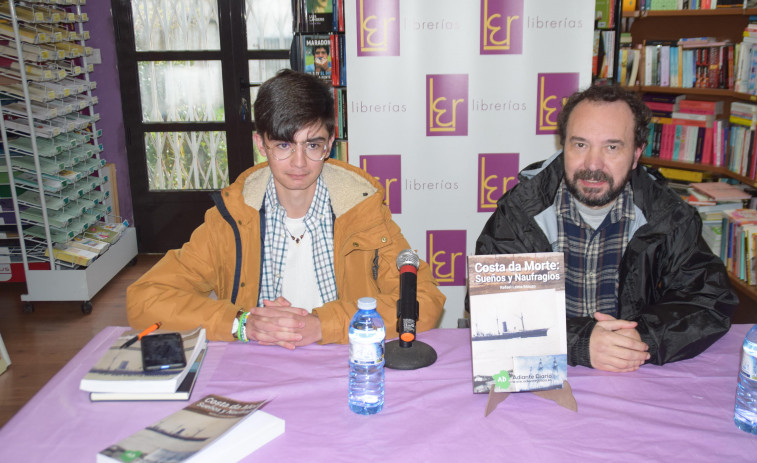 Rafael Lema presenta la nueva edición de su libro sobre naufragios