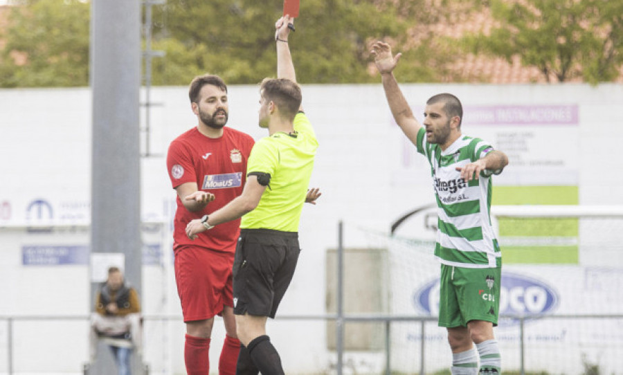 El Paiosaco arrebata a  la Sarriana el liderato en la pelea por el ascenso