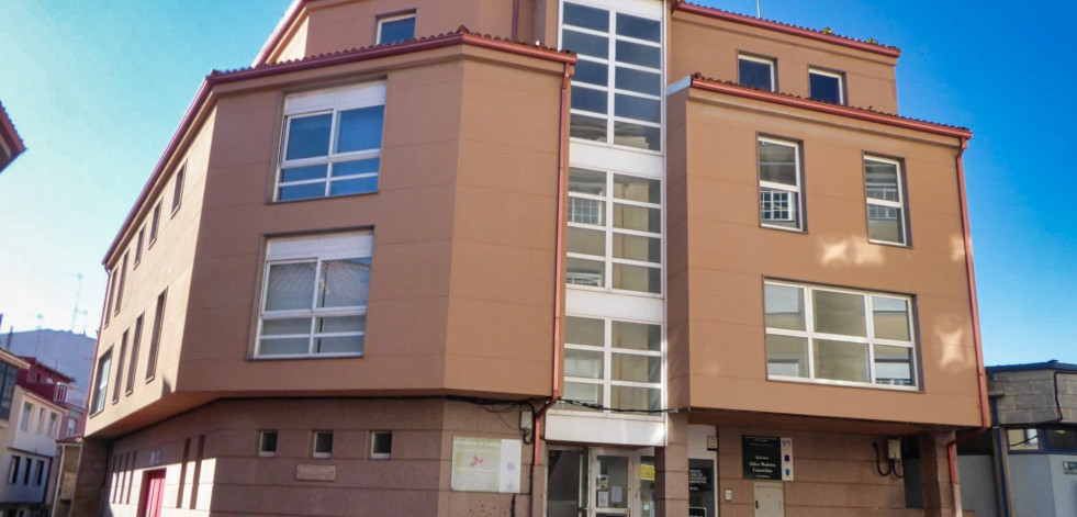 Camariñas habilitará un local social en la planta baja del Centro de Iniciativas