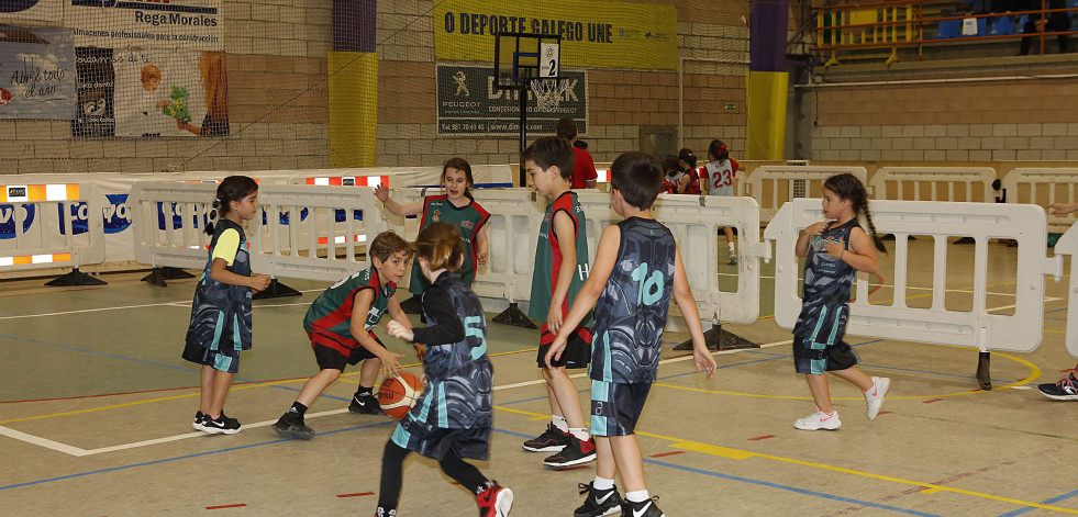 Carballo destina 119.500 euros a una decena de entidades deportivas locales