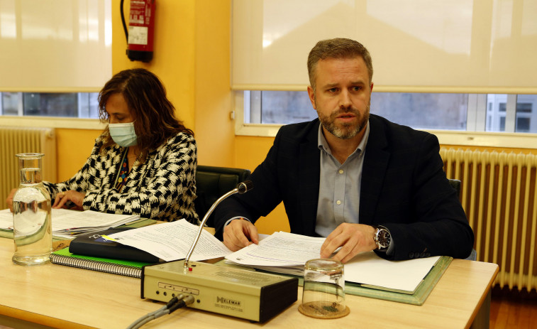 Superado un nuevo trámite para licitar los puestos del mercado de Carballo