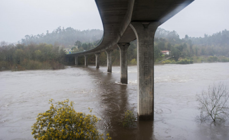 Un hombre fallece ahogado en el río Miño a su paso por Arbo y buscan a uno de sus hijos