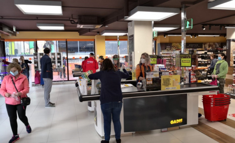 Supermercados Gadis pone en marcha por décimo año la iniciativa 'Mayo Solidario'