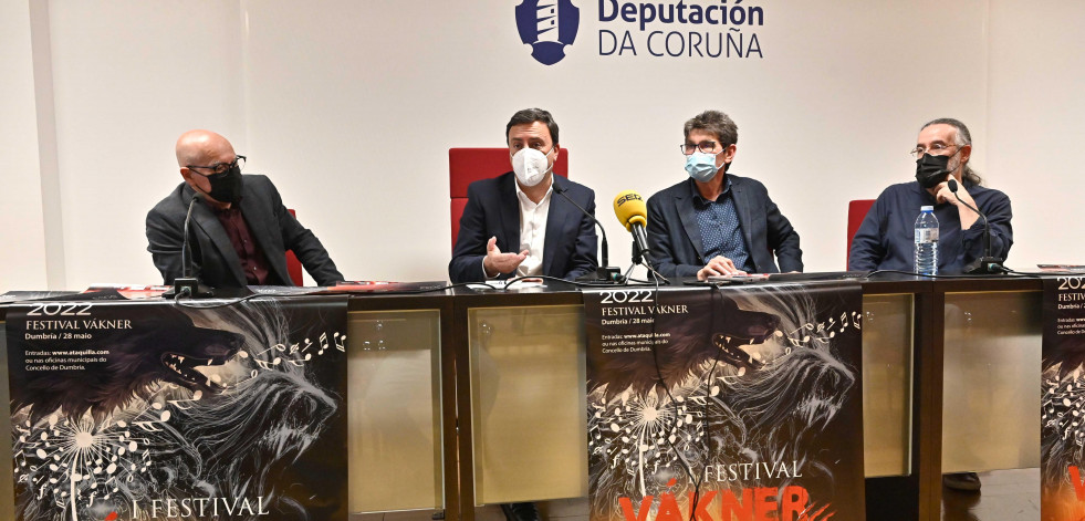 Carlos Goñi, de Revólver, se suma a la lista de artistas invitados al primer Festival Vákner