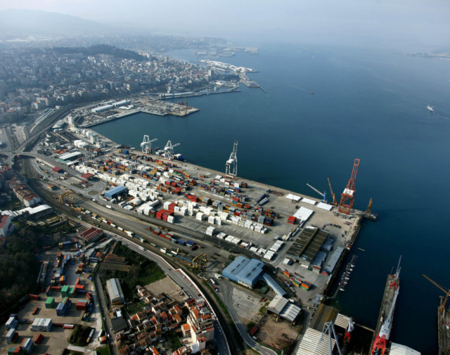 El tráfico de mercancías en los puertos gallegos del Estado aumenta un 5% en lo que va de año 2022
