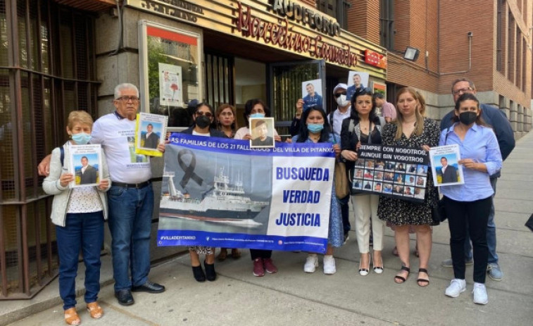 Familiares de víctimas del Pitanxo critican que Gobierno envíe un barco a Canadá 