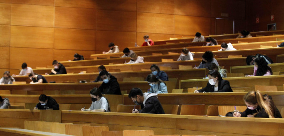 Los alumnos de Galicia consiguen la quinta nota más baja en selectividad del Estado, con un 6,87 de media