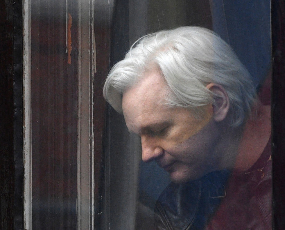 JulianAssange 1
