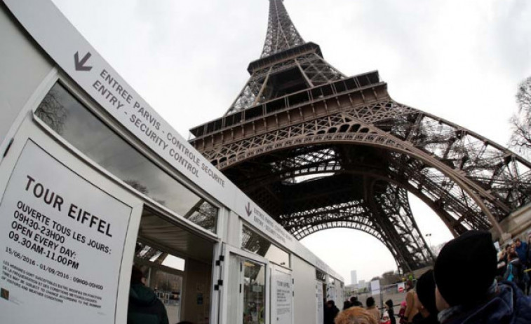 La moda de hombre vuelve a París por la puerta grande