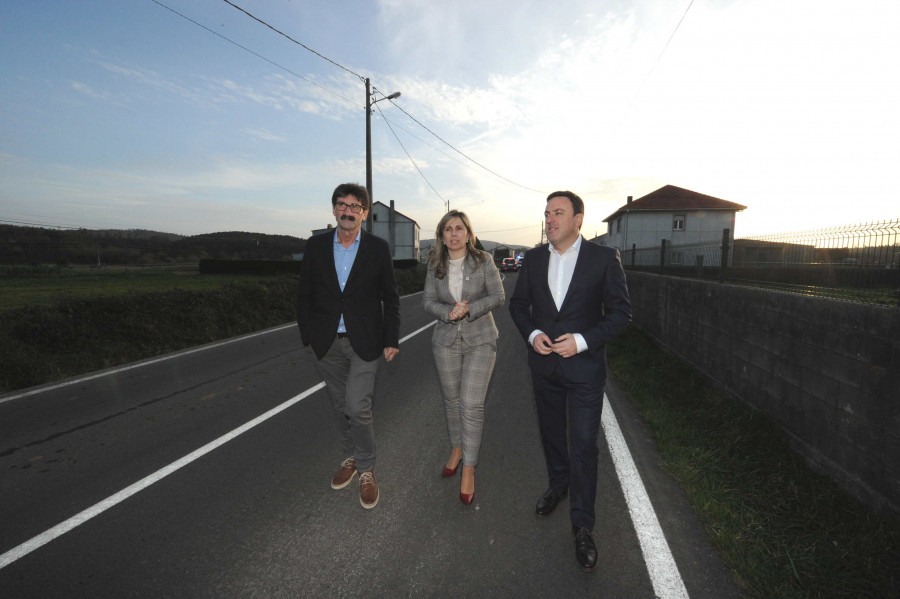 La Diputación adjudica la mejora de la carretera entre Caxadas y Baíñas