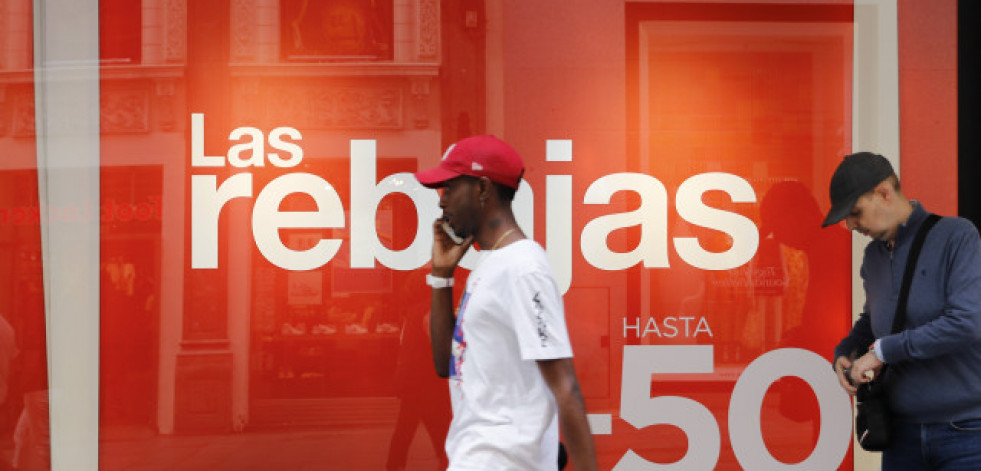 Los gallegos gastan el doble en las rebajas