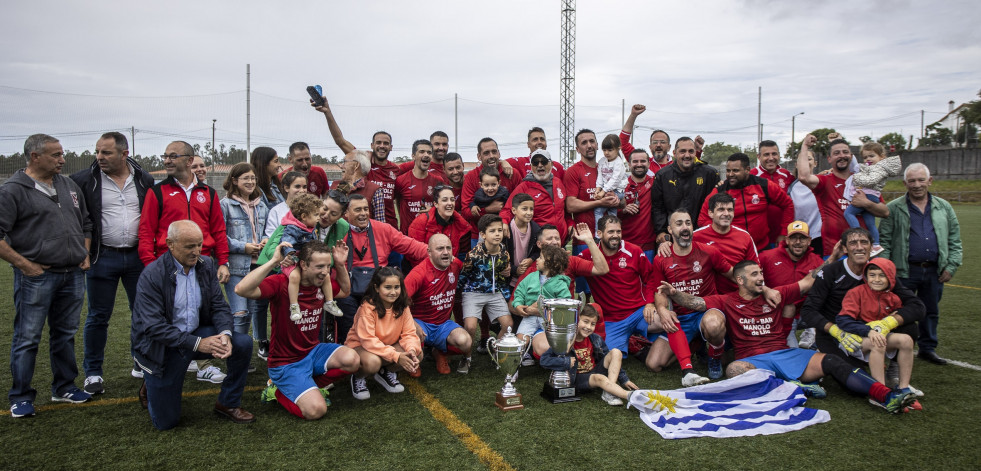 El San Lorenzo gana la Copa da Costa de veteranos