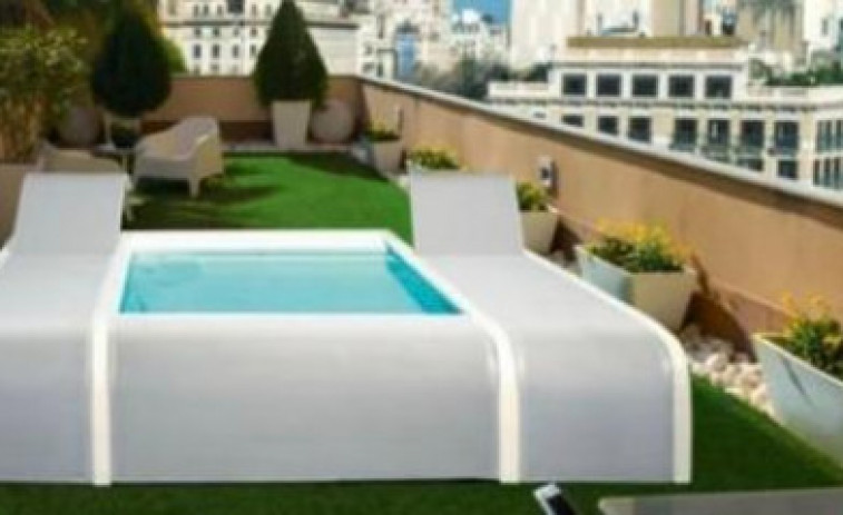 Así es la piscina mariposa, la propuesta de Leroy Merlín que hará de tu terraza o jardín un espacio único