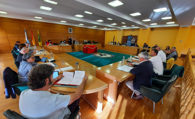 El pleno de Carballo pide más medios para la Udiaf de Bergantiños