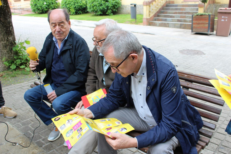 La Praza dos Libros carballesa vuelve con nueva imagen pero con la misma esencia