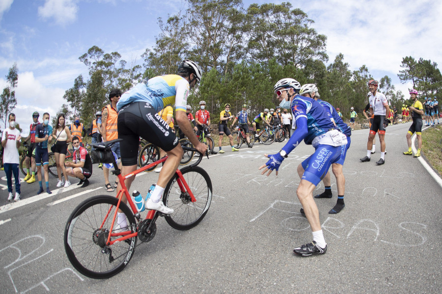 Vuelve el espectáculo del Gran Fondo Ézaro