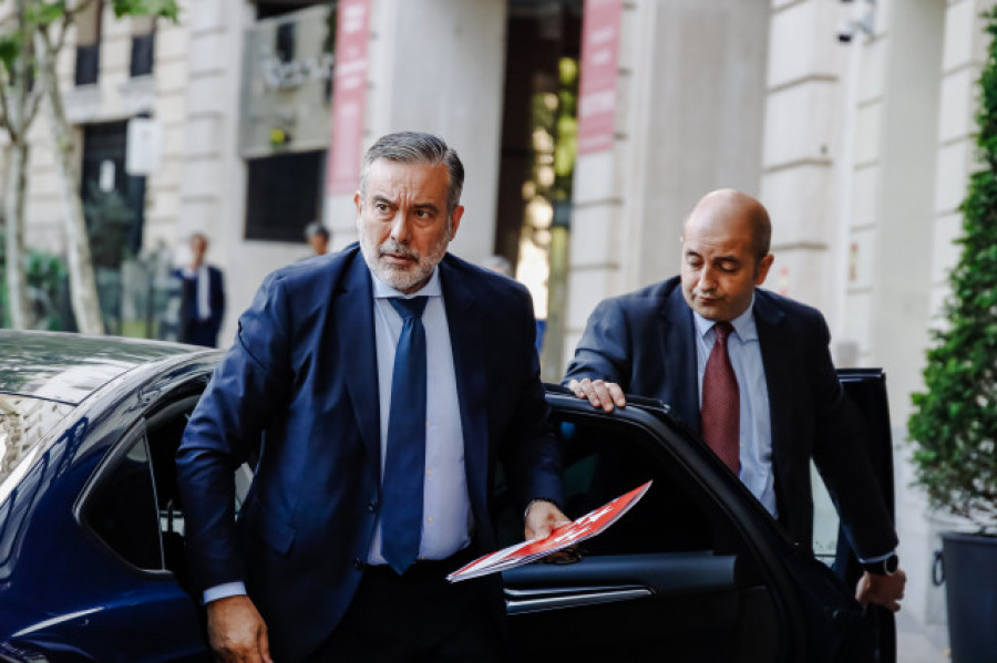 Enrique López acusa a los socialistas  de “querer okupar”  el Consejo General  del Poder Judicial