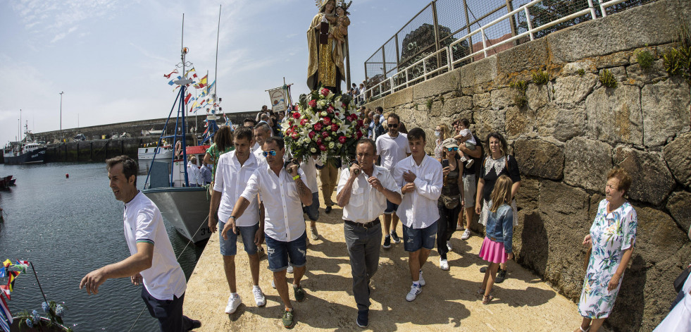 Álbum: Procesión del Carmen en Corme