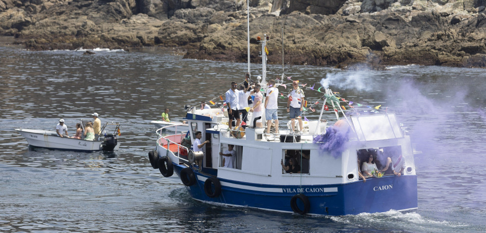 Procesión marítima de Caión, en imágenes