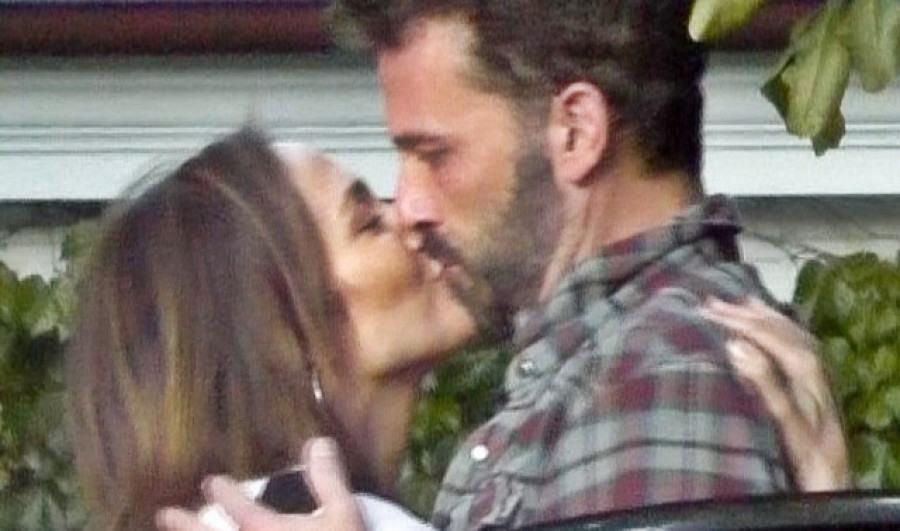 Jennifer Lopez y Ben Affleck son solteros de nuevo