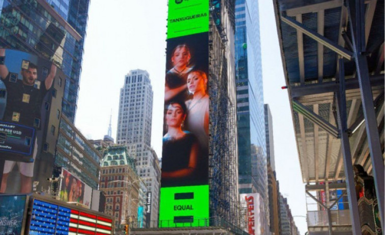 Times Square se rinde al talento de Tanxugueiras