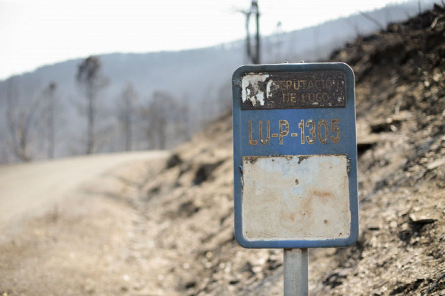 Extinguido el incendio de Quiroga aún quedan en Galicia más de 28.000 hectáreas en llamas