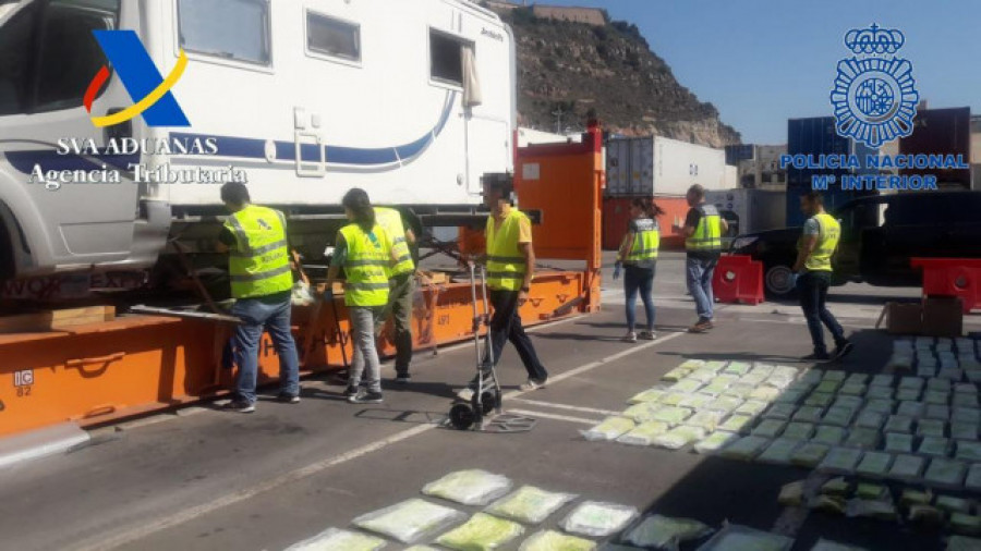 Intervienen una autocaravana con 534 kilos de cocaína en Barcelona