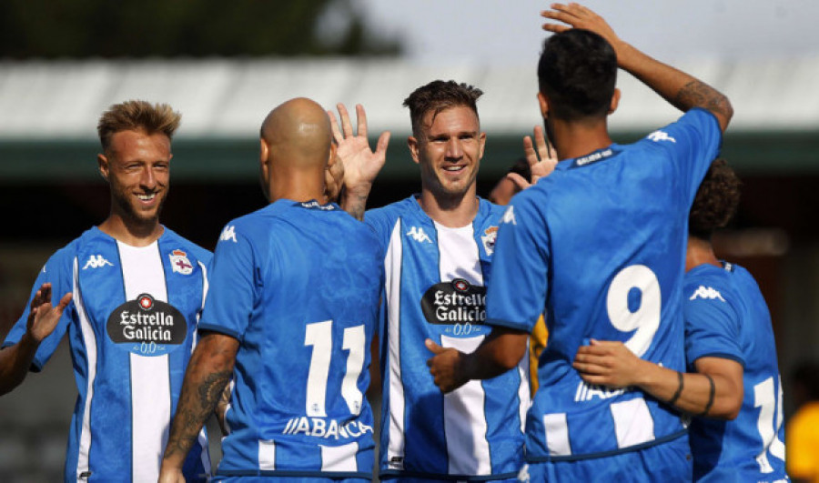 Festín en A Magdalena del Deportivo a costa de la SD Ponferradina (7-1)