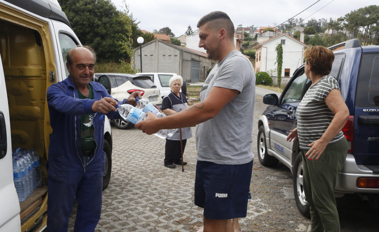 El agua de Malpica sigue sin ser apta para el consumo