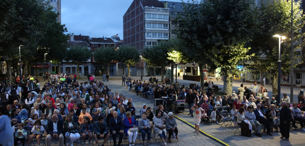 Festival de música y baile tradicional de Carballo