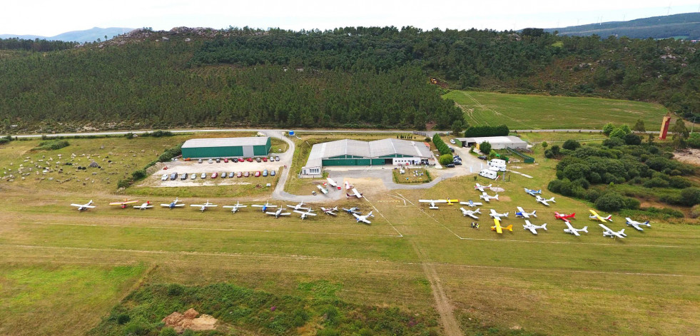 El aeródromo de A Fervenza, en Mazaricos, contará con un establecimiento de alojamiento