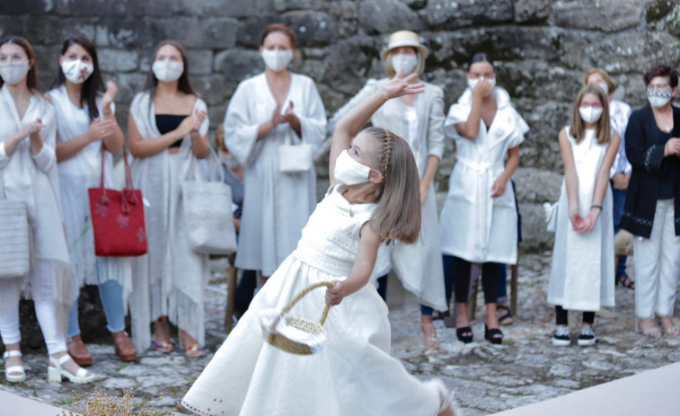 Desfile de liño, el sábado en el castillo de Vimianzo