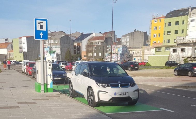 El polígono industrial de Bértoa tendrá un punto de recarga de vehículos eléctricos
