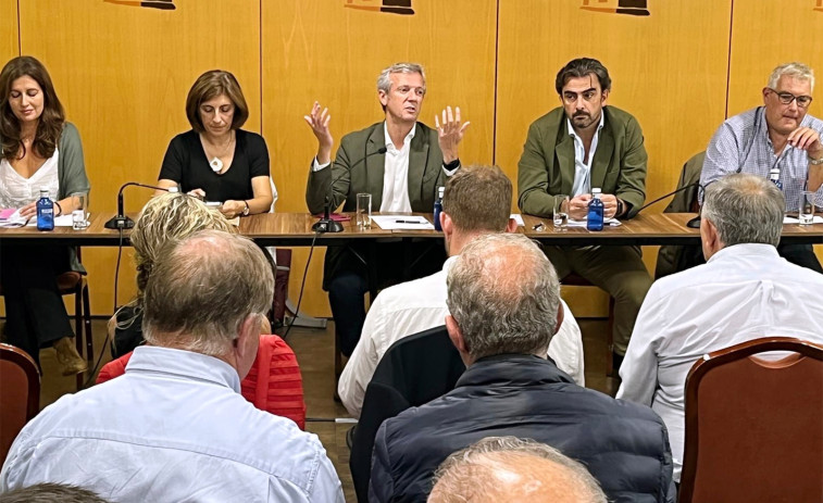 El PP reúne a los alcaldes de la provincia para coordinar estrategias de cara a las municipales