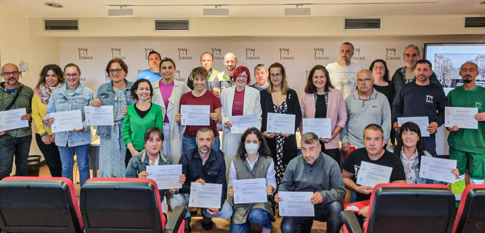 Los trabajadores municipales de Vimianzo finalizan su formación sobre igualdad