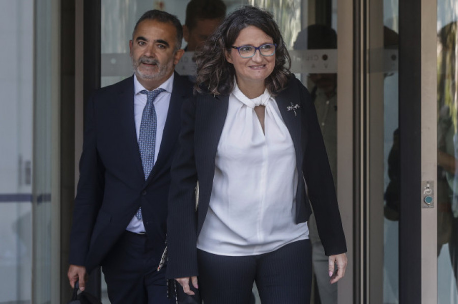 El juez imputa al jefe de gabinete de Mónica Oltra y a otro alto cargo