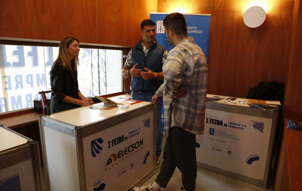 Feira do Emprego en el polígono de Bértoa