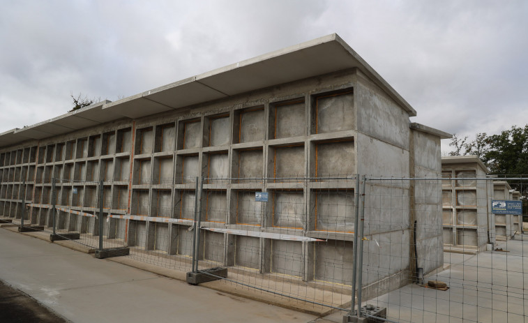El aumento de los precios paraliza obras importantes en Carballo